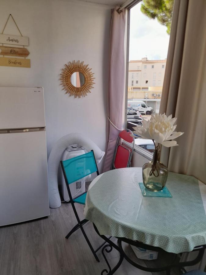 Studio Cabine Avec Loggia Agde Exteriér fotografie